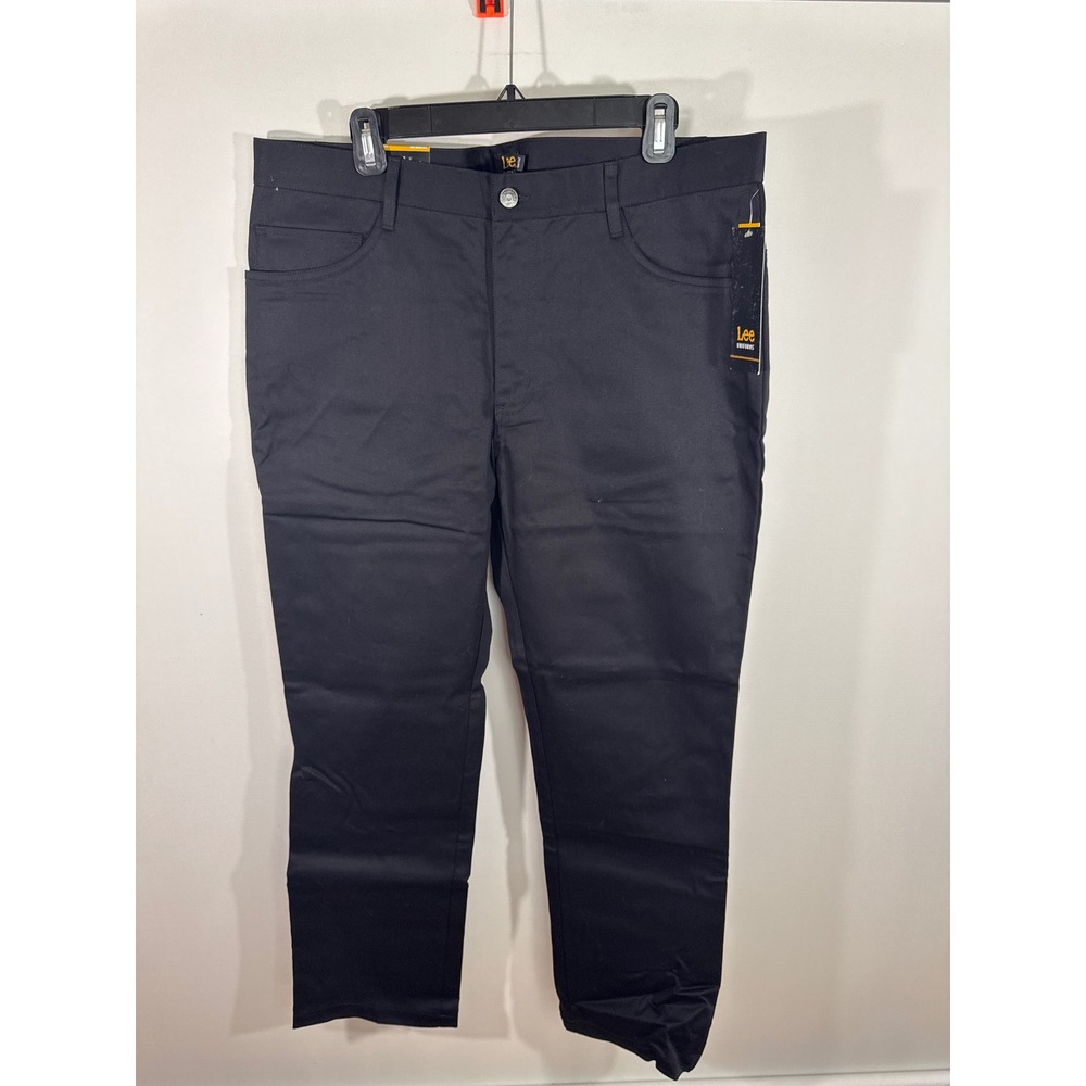 Lee Uniforms Mens Slim Fit Straight Leg Pants‎ Black Wrinkle Resistant 38x32 NEW